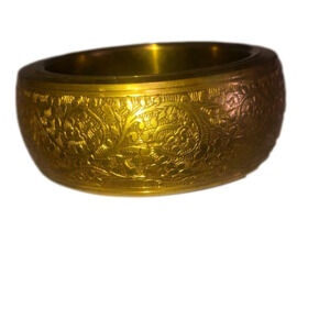 vtg Big Brass Floral Flower Eteched Engraved Wide Chunky Bangle 1.2” 8” Inside